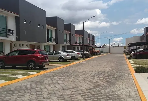 Casa en venta en Alteza Residencial Metepec, Metepec — foto 2 de 27