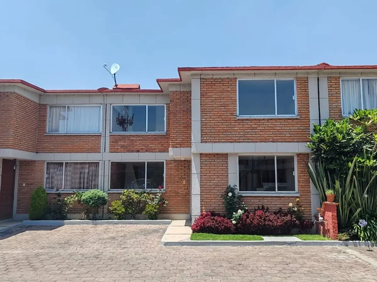 Casa en venta en Santa Cruz, Metepec — foto 1 de 28