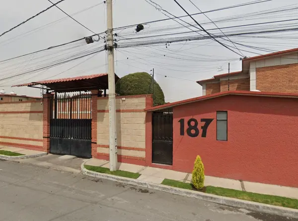Casa en venta en Santa Cruz, Metepec — foto 3 de 28