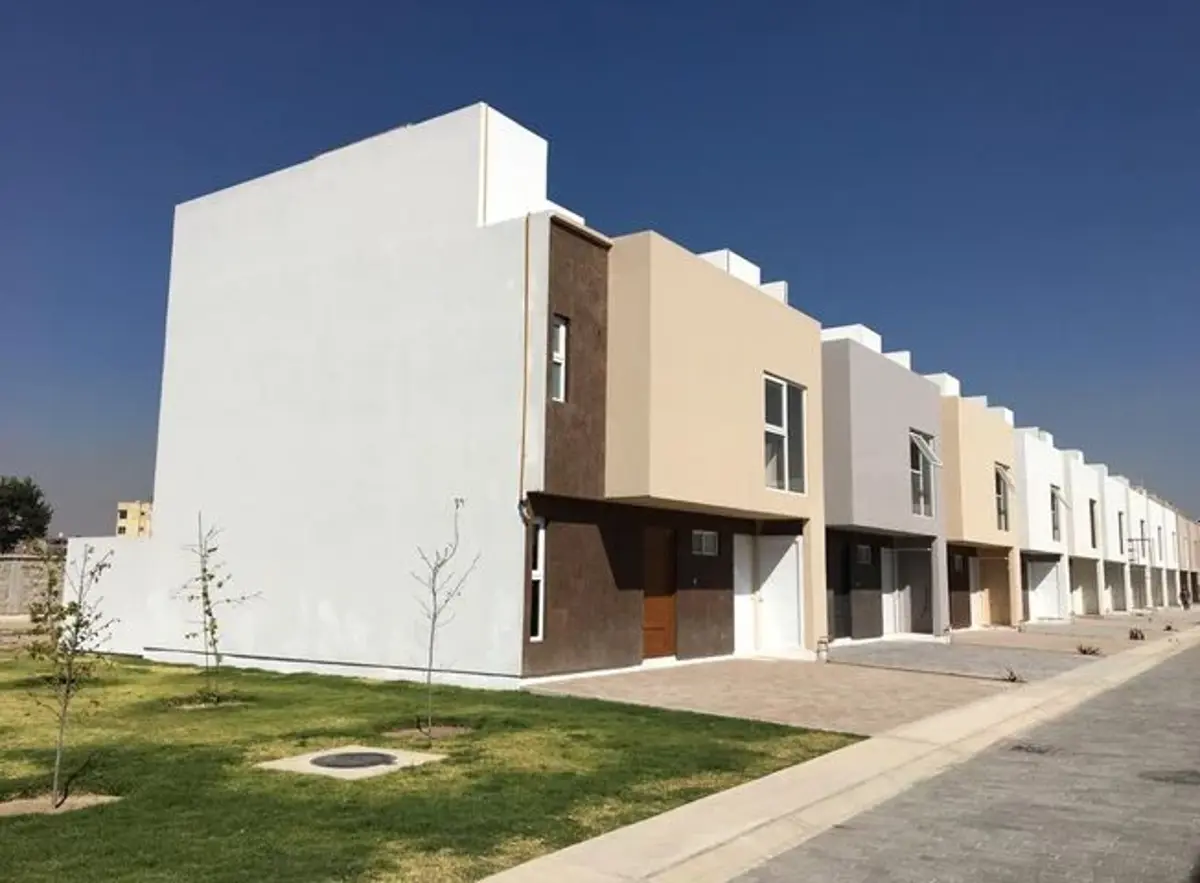 Casa en venta en Isidro Fabela, Metepec — foto 1 de 21