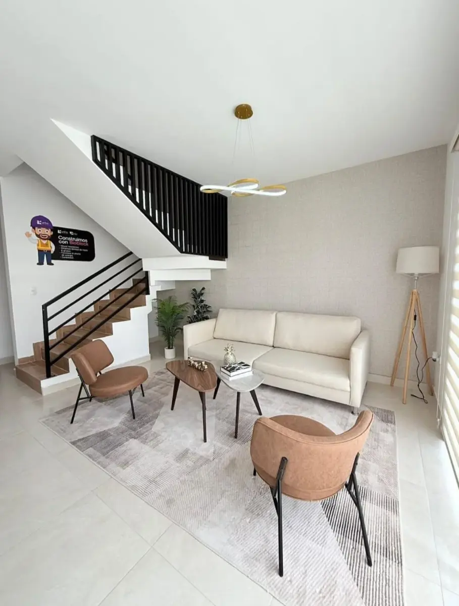 Vista 3 de Casa en Venta en Los Olivos-  Modelo Encino