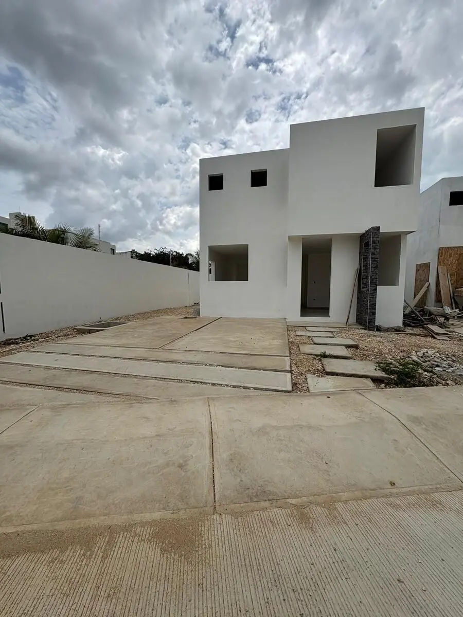 Casa en venta en Conkal, Conkal — foto 1 de 31