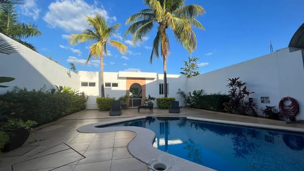 Casa en venta en Vista Alegre, Mérida — foto 1 de 25