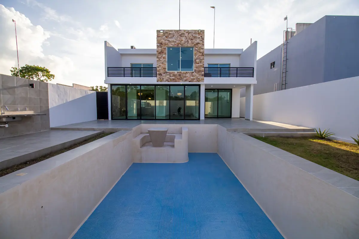 Casa en venta en La Rejoyada, Mérida — foto 1 de 16
