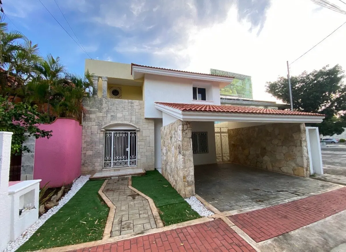 Casa en venta en Monterreal, Mérida — foto 1 de 14