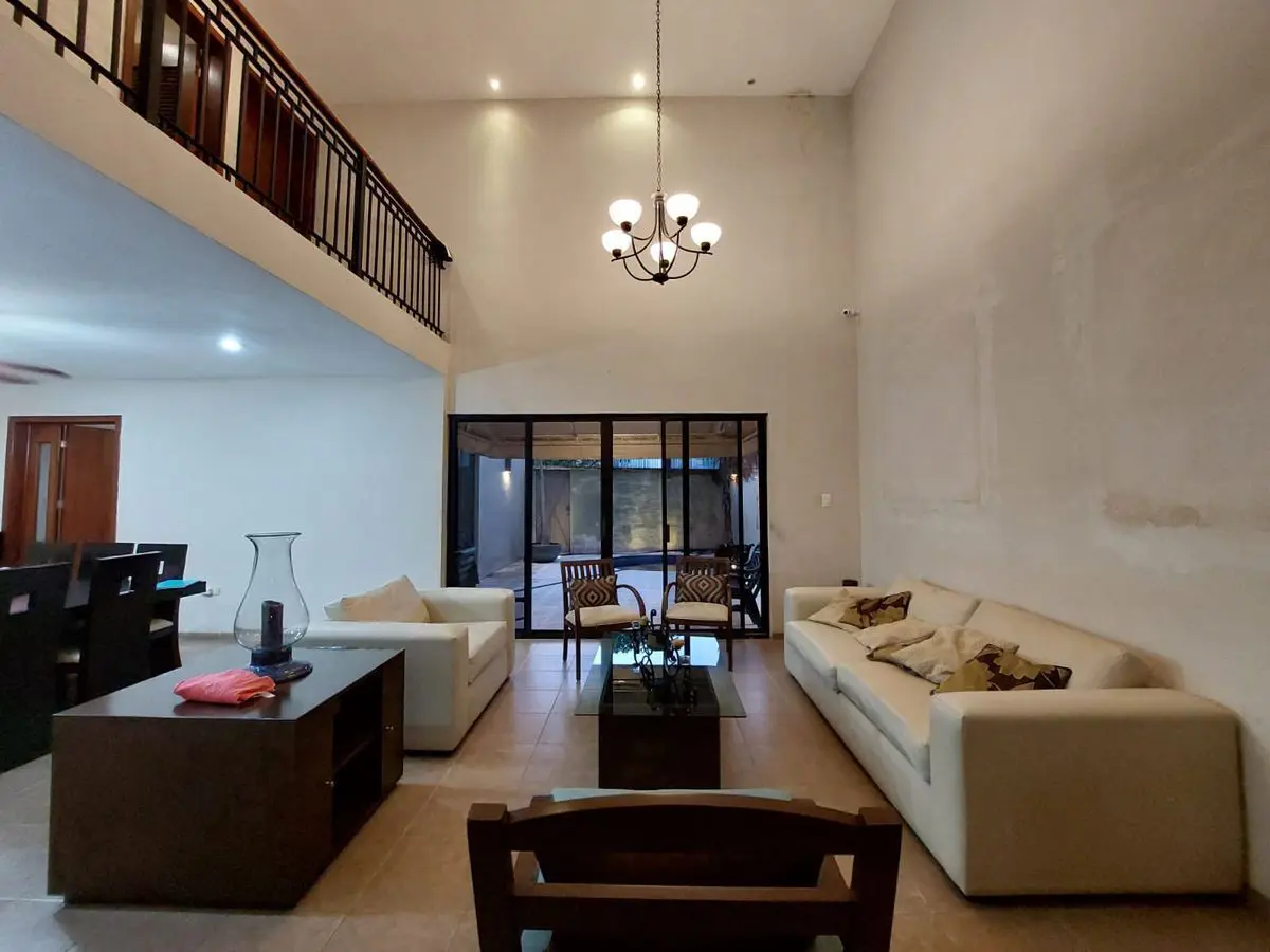 Casa en venta en Pedregales de Tanlum, Mérida — foto 1 de 30