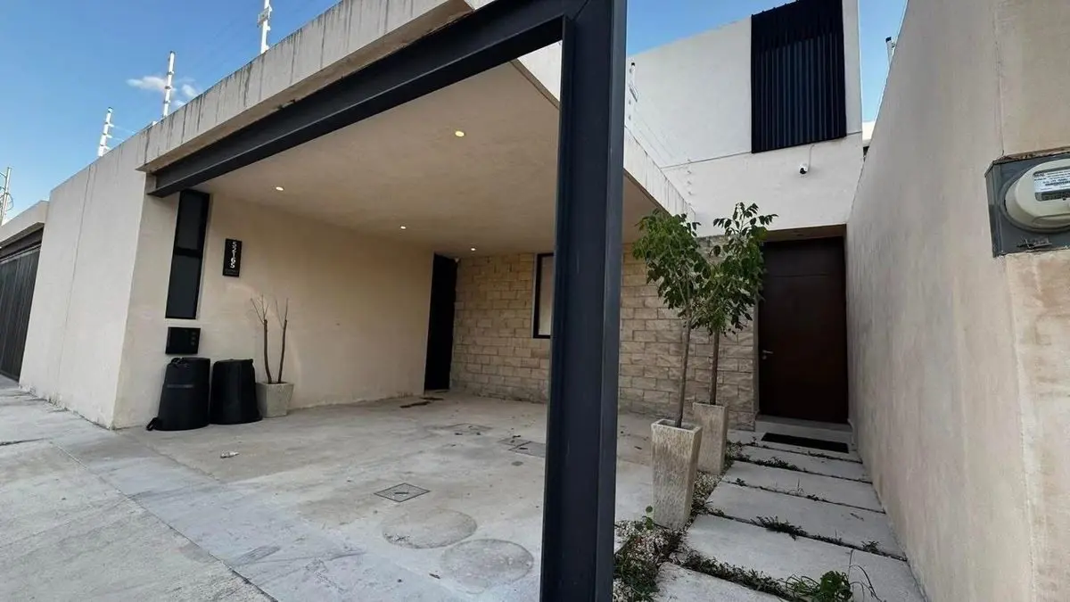 Casa en venta en Cholul, Mérida — foto 1 de 12