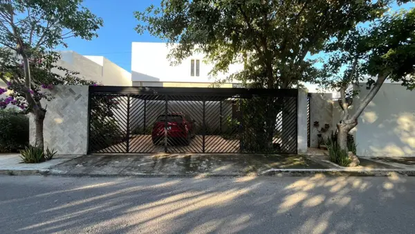 Casa en venta en Mérida, Cholul, Mérida — Zona residencial rodeada de naturaleza