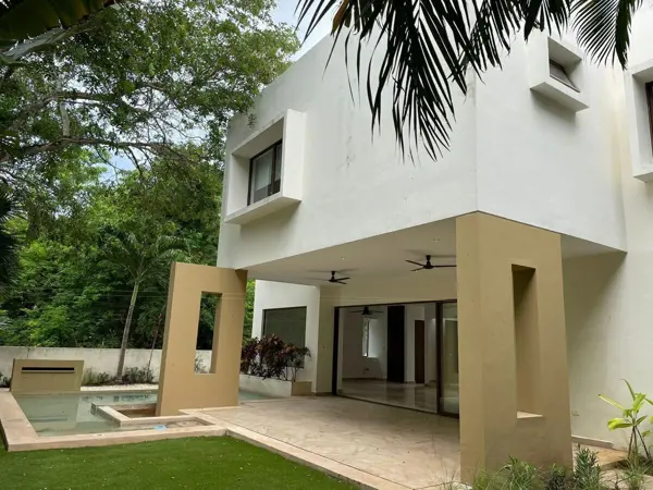 Casa en venta en Yucatán Country Club, Mérida — foto 2 de 24