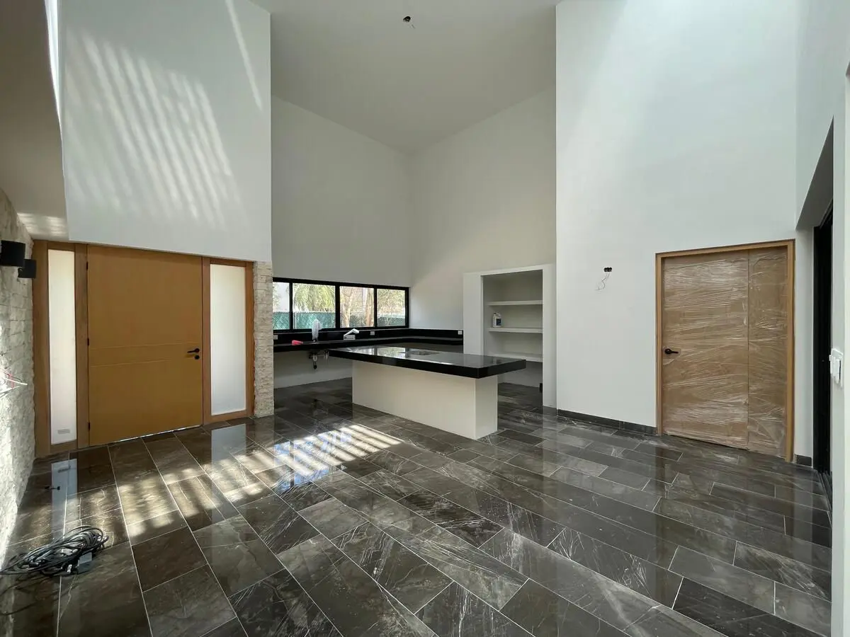 Casa en venta en Yucatán Country Club, Mérida — foto 1 de 25