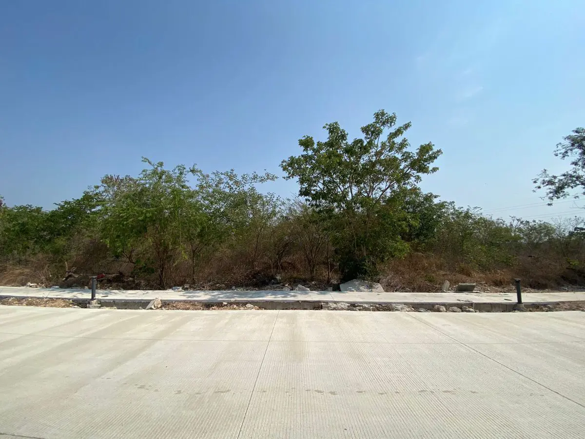 Terreno en venta en Tixcuytun, Mérida — foto 1 de 21