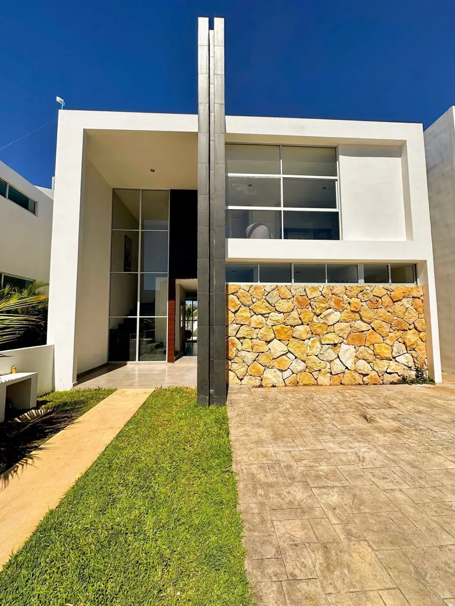 Casa en venta en Conkal, Conkal — foto 1 de 20