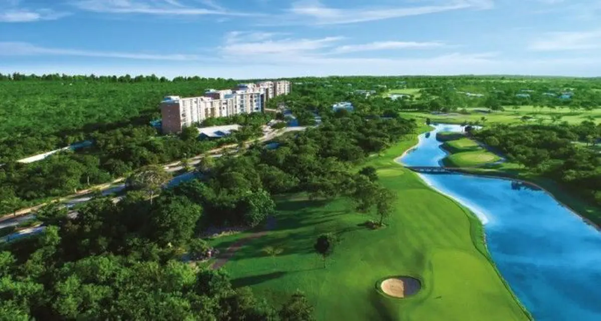 Terreno en venta en Yucatán Country Club, Mérida — foto 1 de 11