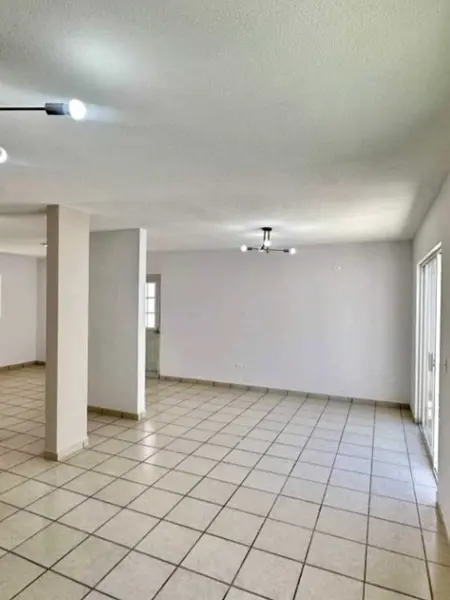 Casa en venta en California, Ensenada — foto 3 de 14