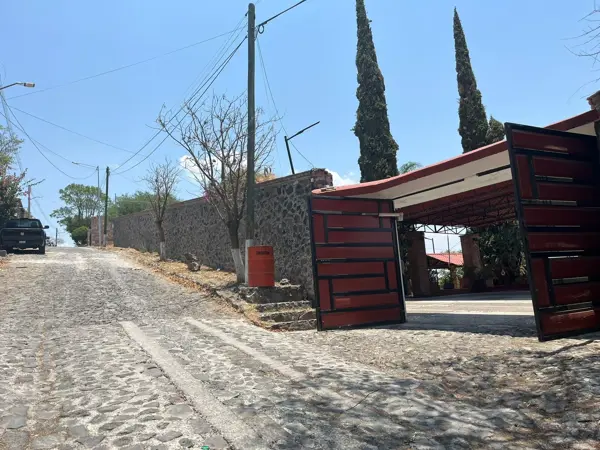 CASA CAMPESTRE EN RENTA HUERTAS LA JOYA