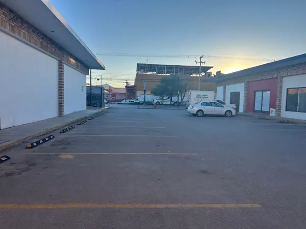 Local en renta en Santa Maria, Torreón — foto 3 de 4