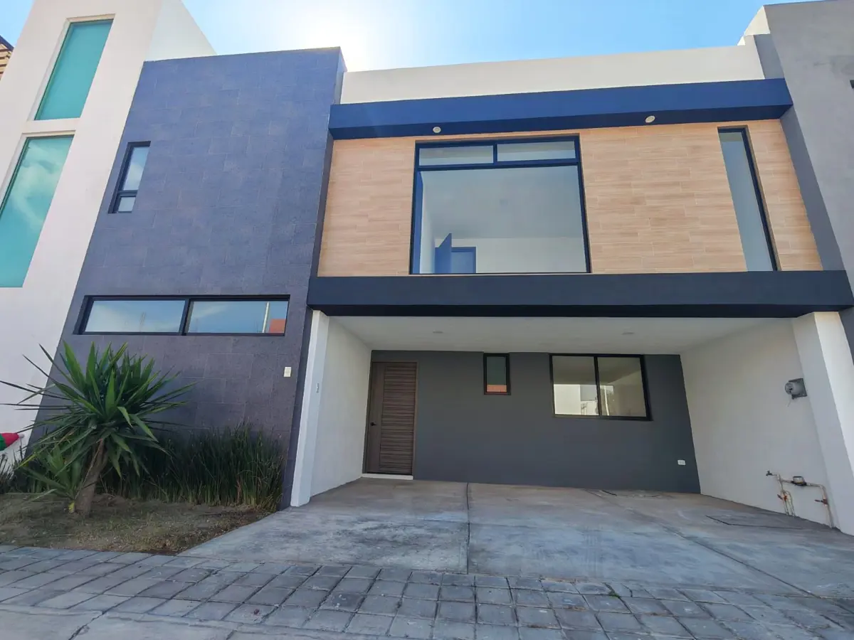 Casa en venta en Club de Golf la Huerta, San Pedro Cholula — foto 1 de 41