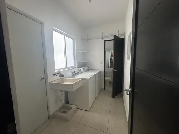 Casa en renta en Arborea, Ramos Arizpe — foto 2 de 18