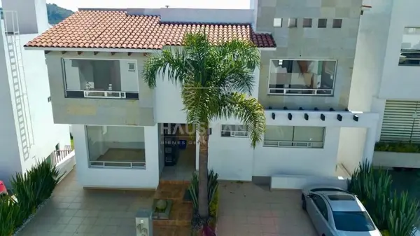 Casa en venta en Bosque Esmeralda