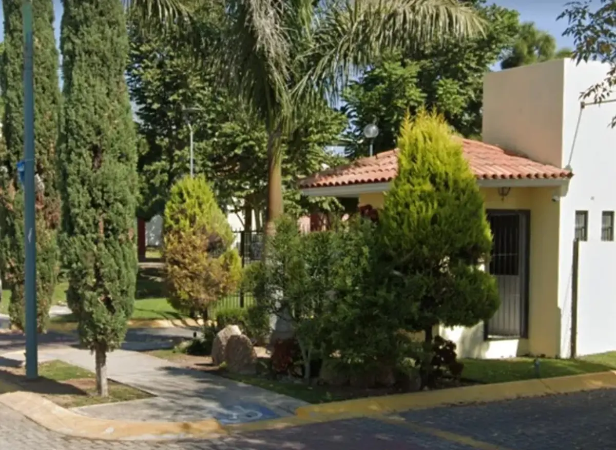 Casa en venta en Lago Real, Zapopan — foto 1 de 13