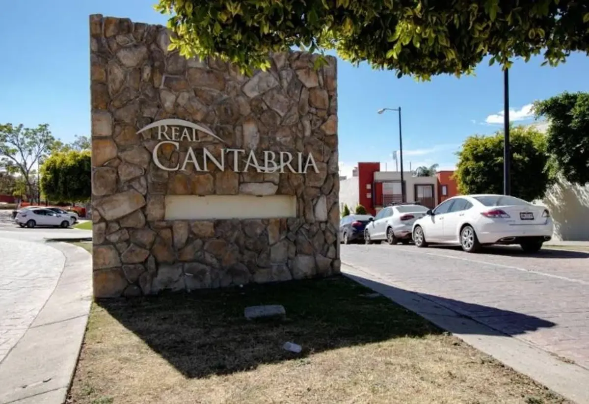 Casa en venta en Real Cantabria, Zapopan — foto 1 de 14