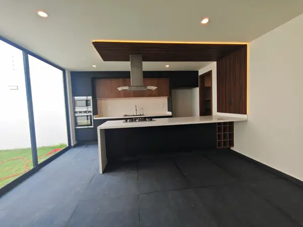 Casa en venta en Lomas de Angelópolis, San Andrés Cholula — foto 2 de 24