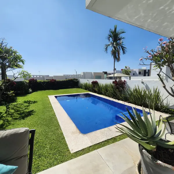 Casa en venta en Burgos Bugambilias, Temixco — foto 2 de 30