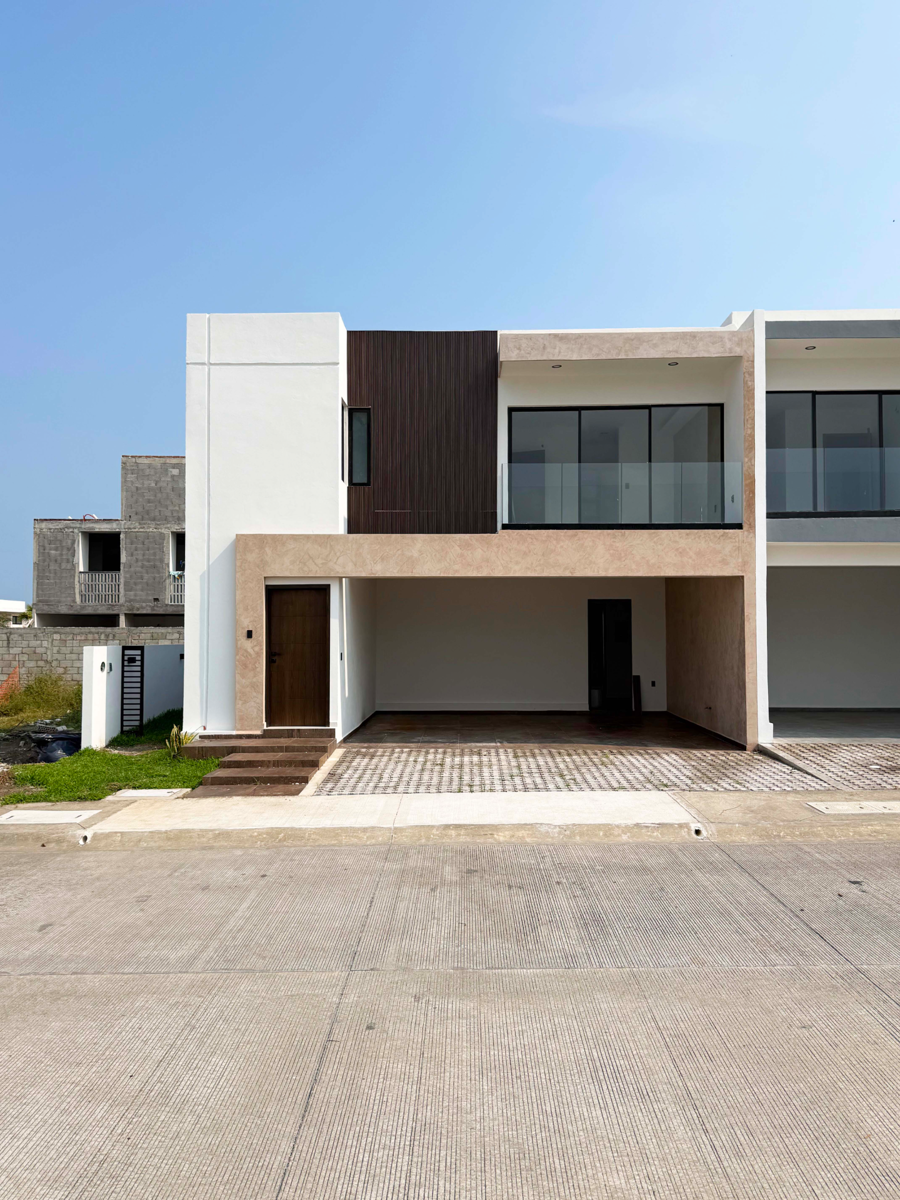 Casa en venta en Punta Tiburón, Residencial, Marina y Golf, Alvarado — foto 1 de 21