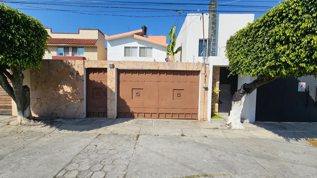 Casa en venta en Jardines de La Hacienda II, Jiutepec — foto 1 de 24
