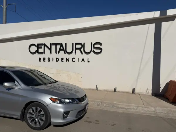 Casa en venta en Centaurus, Mexicali — foto 2 de 10
