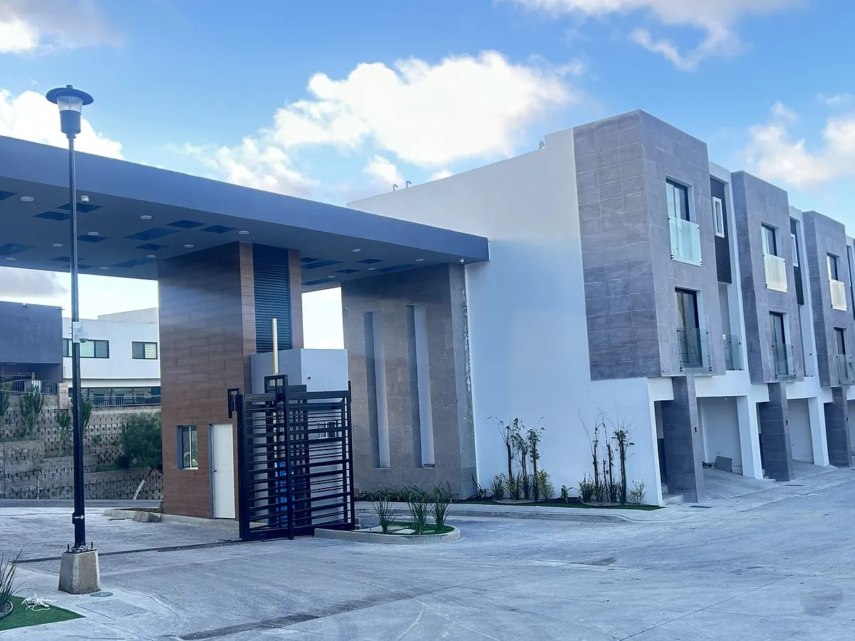 Casa en venta en Las Plazas, Tijuana — foto 1 de 12