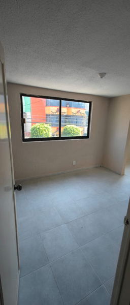 Casa en venta en Los Reyes Ixtacala 1ra. Sección, Tlalnepantla de Baz — foto 3 de 22