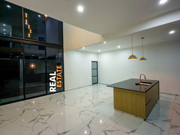 Casa en venta en Carlos de la Madrid, Villa de Álvarez — foto 3 de 15