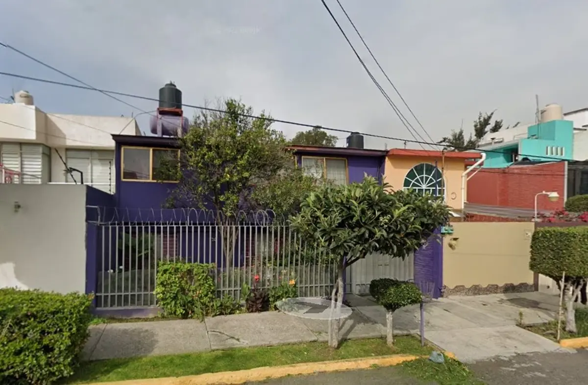 Casa en venta en Valle Ceylan, Tlalnepantla de Baz — foto 1 de 10