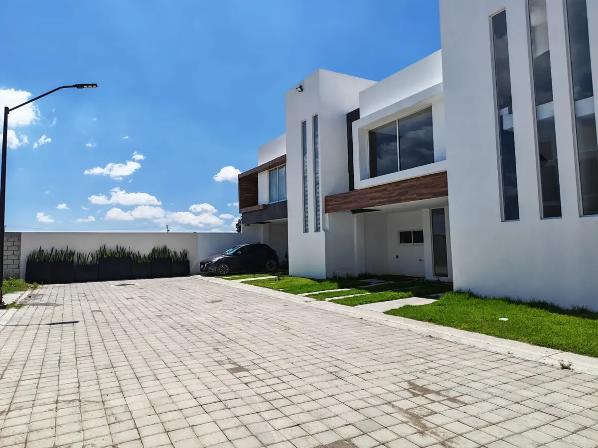 Casa en venta en Santa Maria Xixitla, San Pedro Cholula — foto 1 de 26