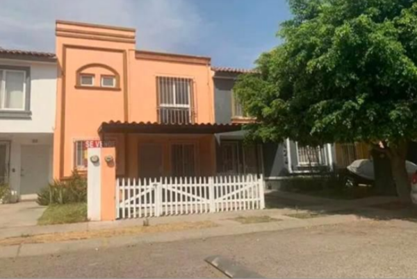 Casa en venta en Hacienda Del Real, Tonalá — foto 2 de 3