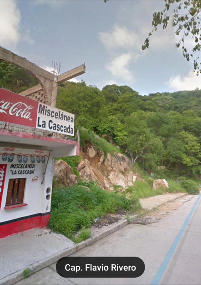Terreno en venta en Balcones de Costa Azul, Acapulco de Juárez — foto 1 de 3