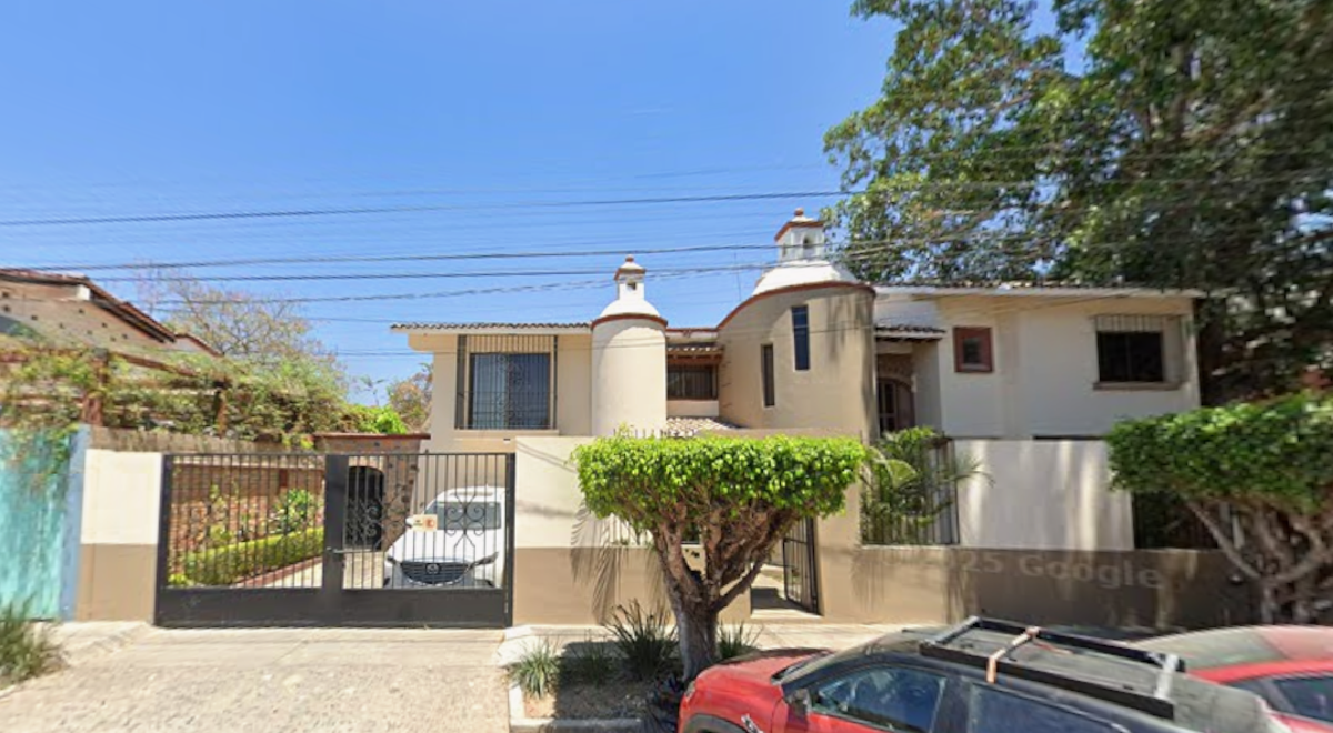 Casa en venta en Diaz Ordaz, Puerto Vallarta — foto 1 de 12