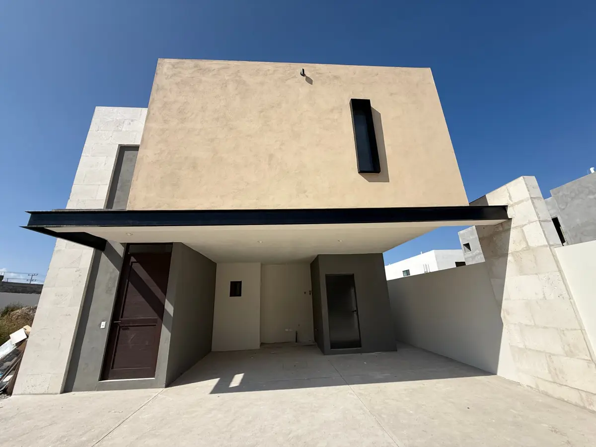 Casa en venta en Vista Hermosa, Saltillo — foto 1 de 14