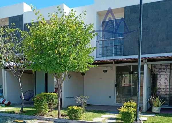 Casa En Venta En Finca Real, Tlayecac, Ayala, Morelos. Recuperación Bancaria JX71