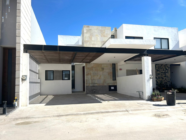 Casa en venta en Quintas la Cima, Torreón — foto 2 de 25