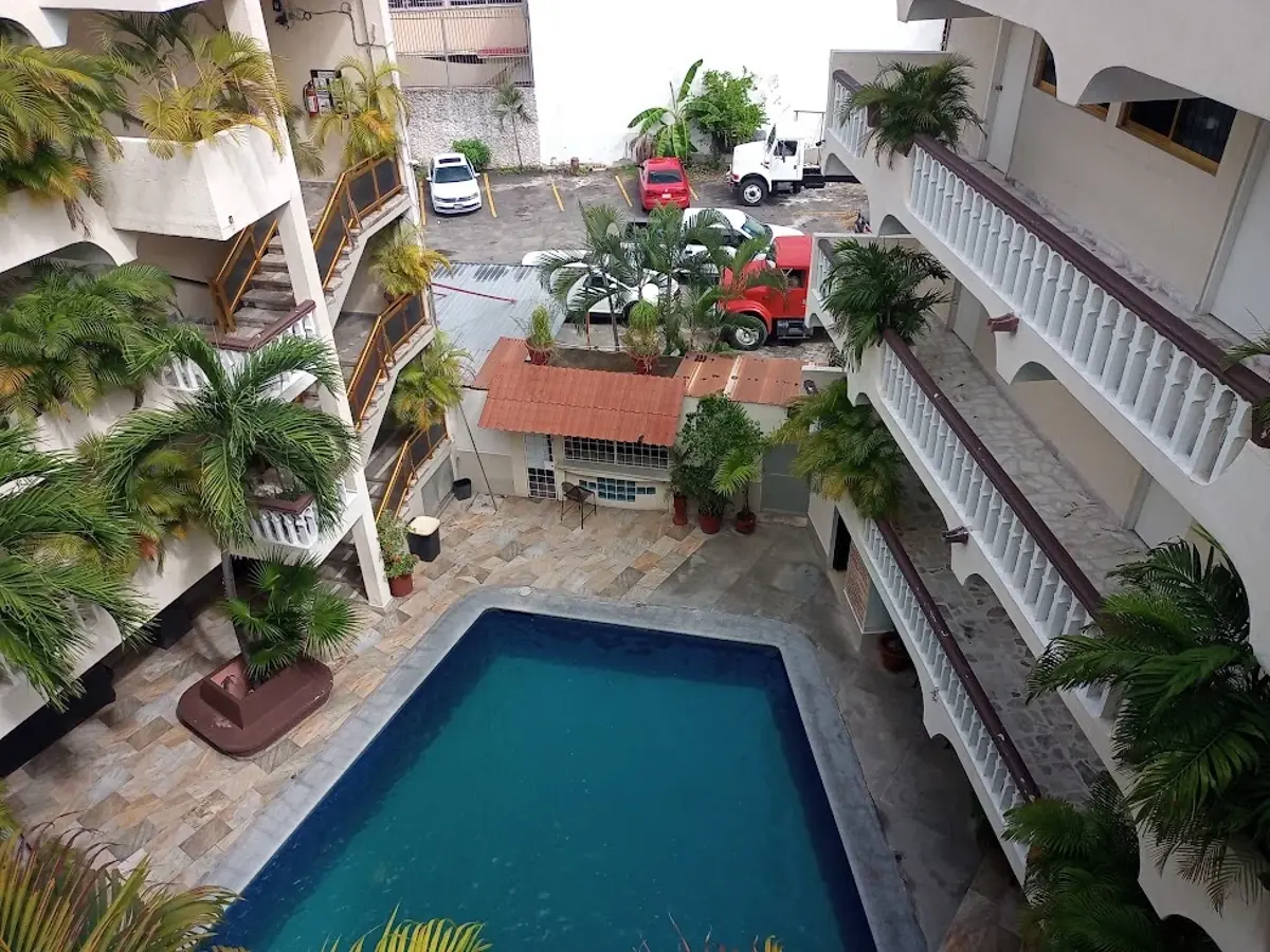 Hotel en venta en Magallanes, Acapulco de Juárez — foto 1 de 49