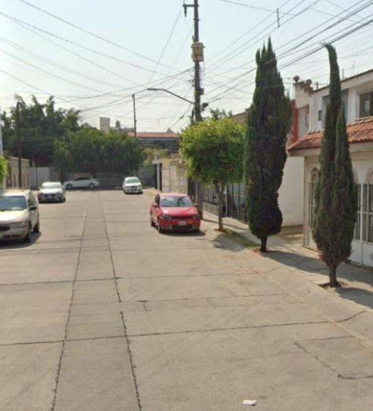 Casa en venta en Villas Del Nilo, Guadalajara — foto 3 de 18