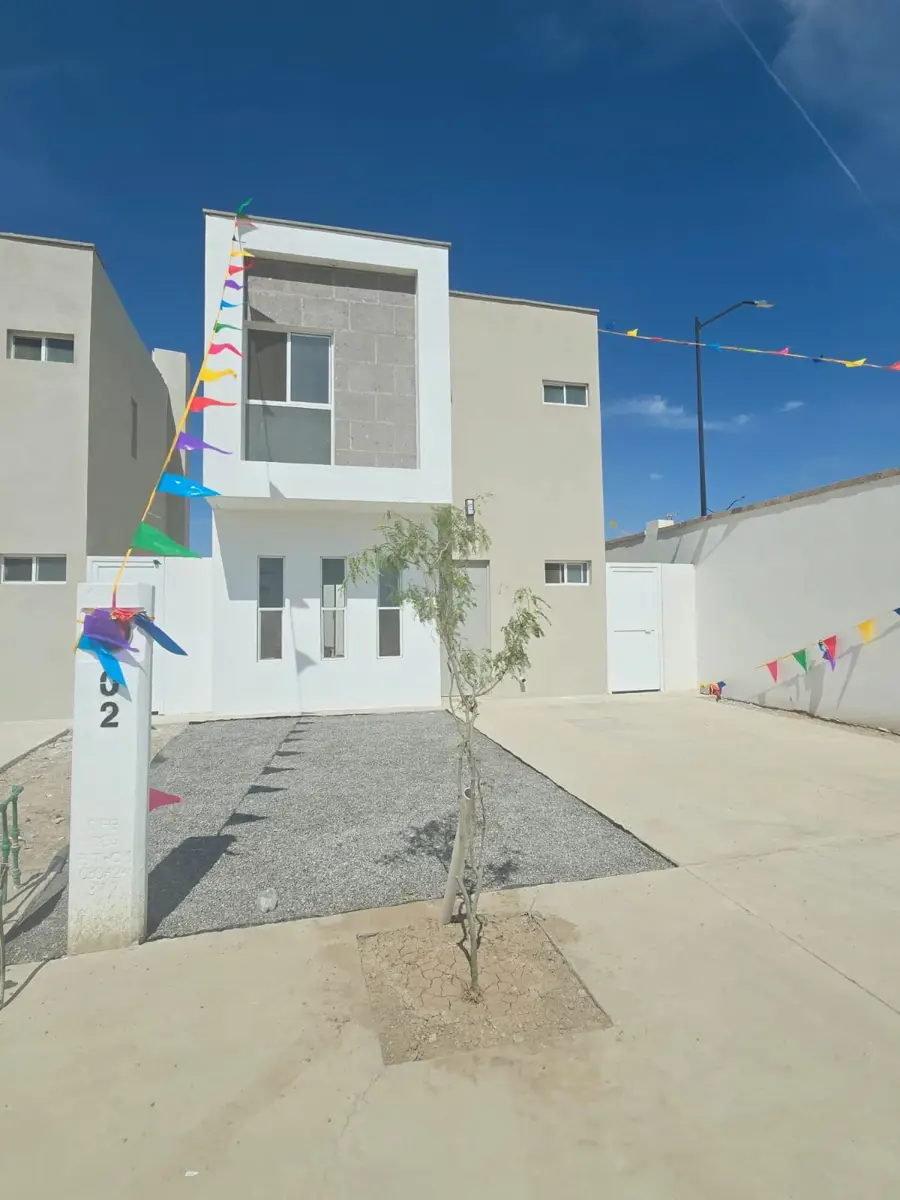 Casa en venta en Santa Fe, Torreón — foto 1 de 10