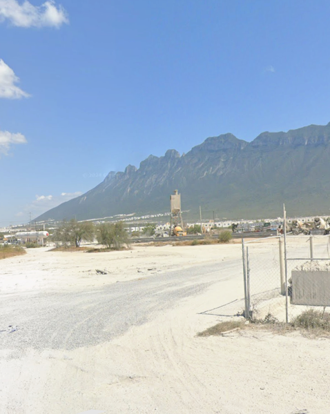 Terreno en renta en Arco Vial, García — foto 2 de 3