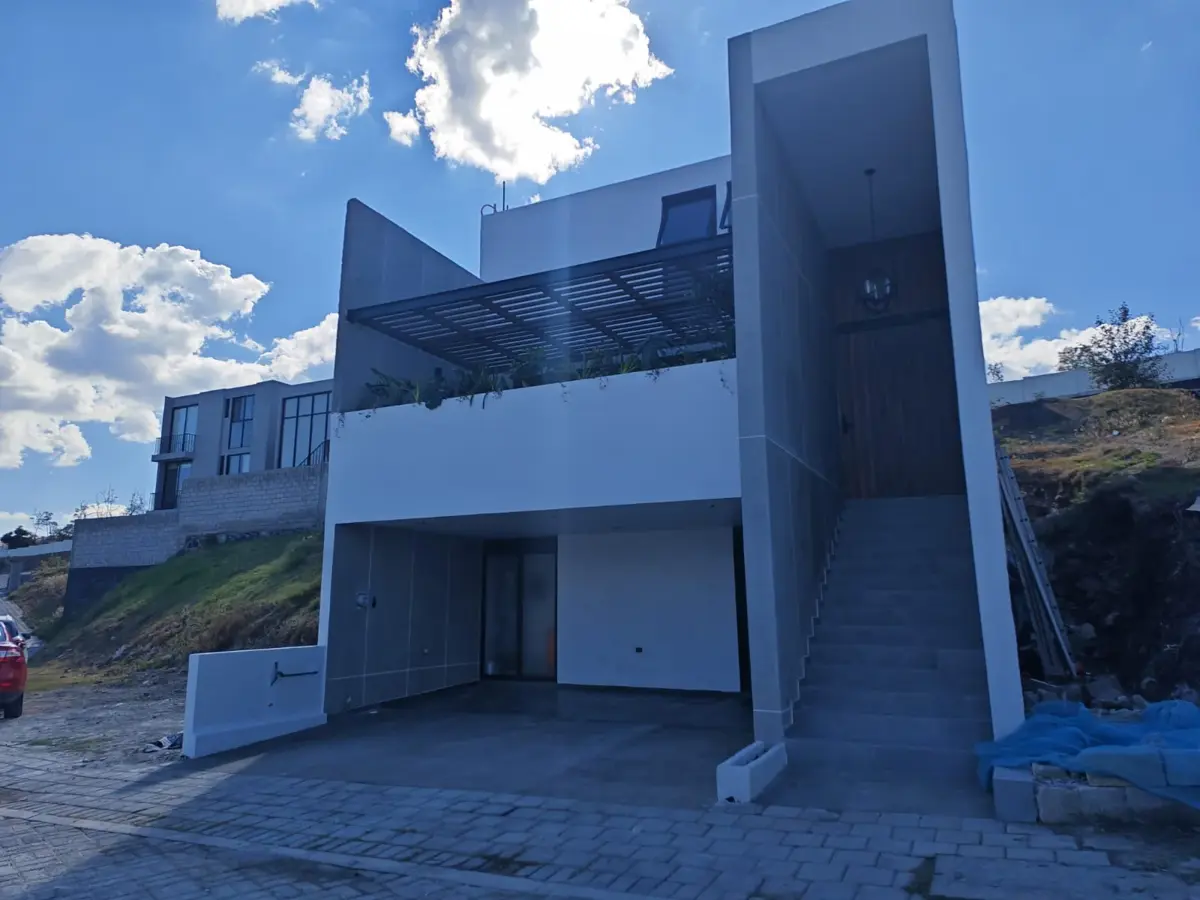 Casa en venta en Lomas de Angelópolis, San Andrés Cholula — foto 1 de 22