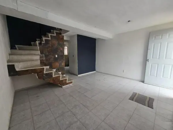 CASA A LA VENTA EN FUENTES DEL VALLE TULTITLÁN EDOMEX YQH CASA A LA VENTA EN FUENTES DEL VALLE TULTITLÁN EDOMEX YQH
