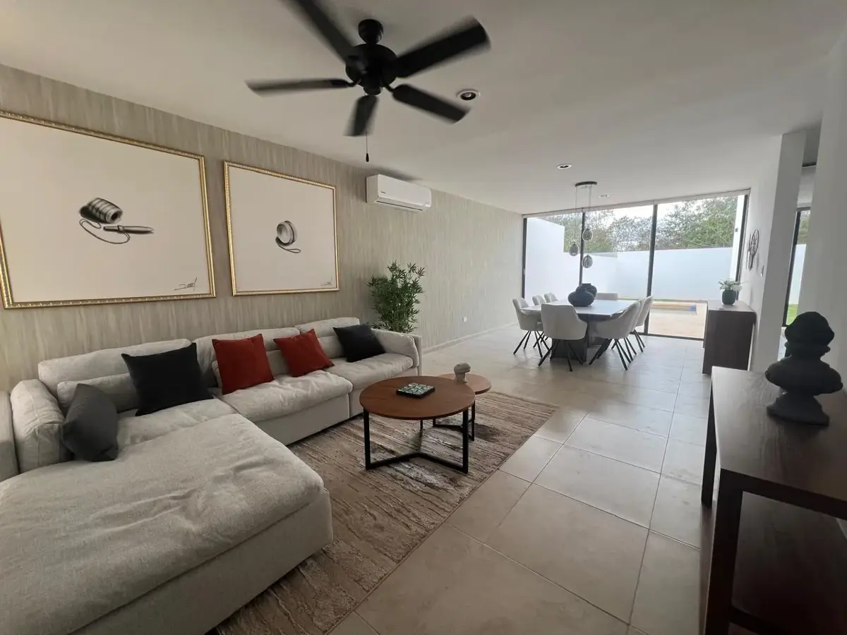 Casa en venta en Conkal, Conkal — foto 1 de 18