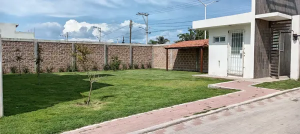 Casa en venta en San Francisco Ocotlán (Ocotlán), Coronango — foto 2 de 31