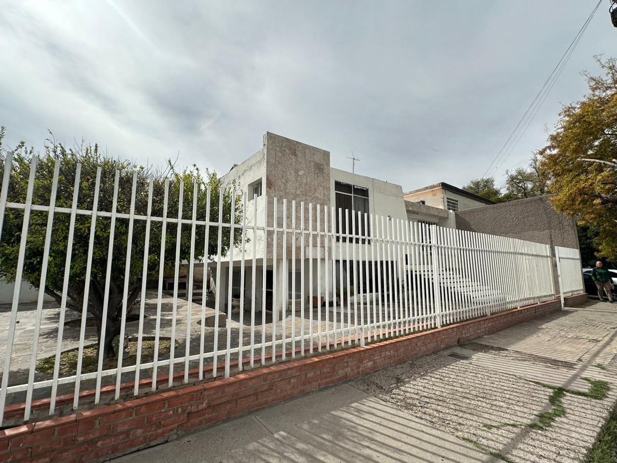 Casa en venta en Lerdo Centro, Lerdo — foto 1 de 31